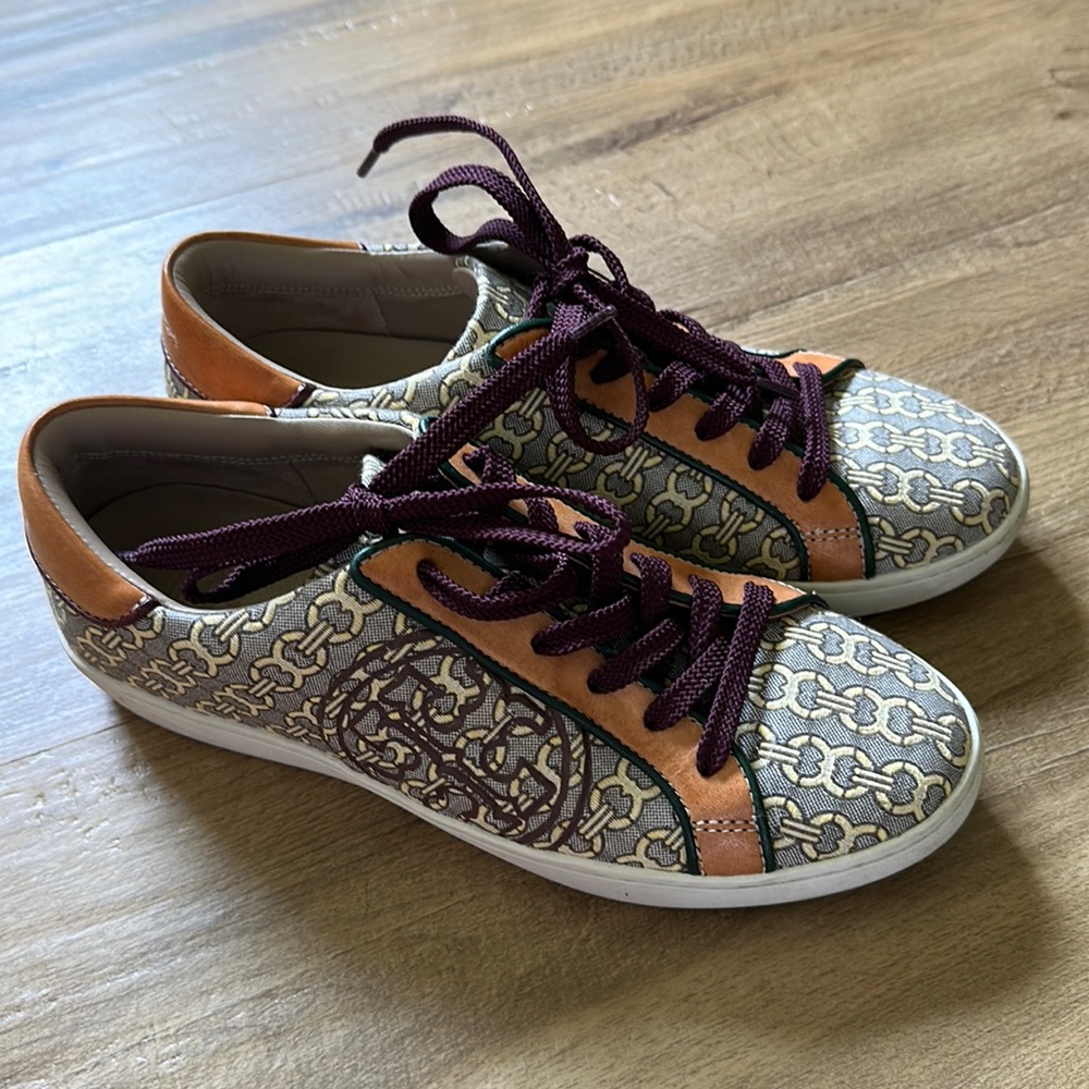 Tory Burch sneakers size 7 EUC